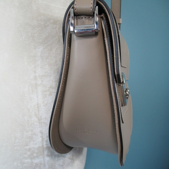 Nicoli  Tan Italian Leather Luxury Handbag - Picture 3 of 8